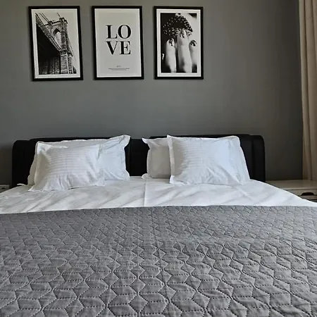 Grenadine Cozy Studio One Appartement Braşov